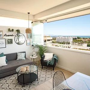 beautiful-apartment-with-2-terraces-pool-beach.hotelsinnerja.org/