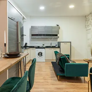 Tuguest Cetti Meriem Apartment