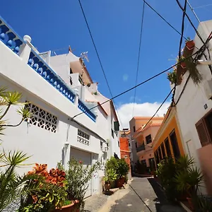 apartamentos-andrea.in-canary-islands.com/